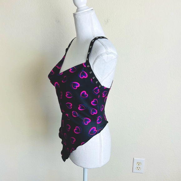 Black & Pink Heart Asymmetrical Lettuce Hem Cowl Front Grommet Strap Tank Top - Picture 3 of 3